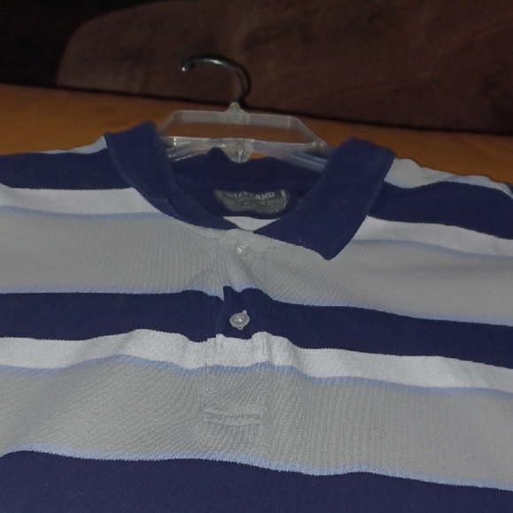 🍭🌺Striped Blue and Gray Polo Shirt - Picture 4 of 7